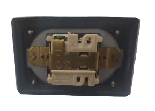 Toma de 20A, 125V 2 polos, 3 hilos a prueba de explosión